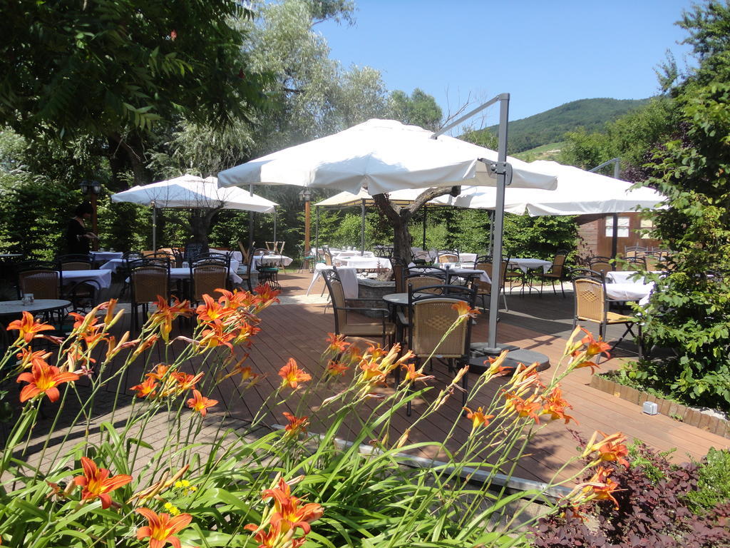 Hotel Restaurant Le Verger Des Chateaux, The Originals Relais Dieffenthal Dış mekan fotoğraf